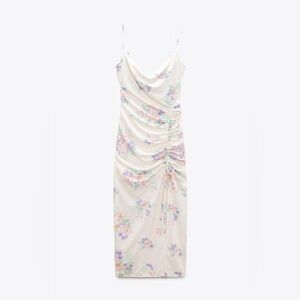 Zara blogger fav floral dress size small new with tags